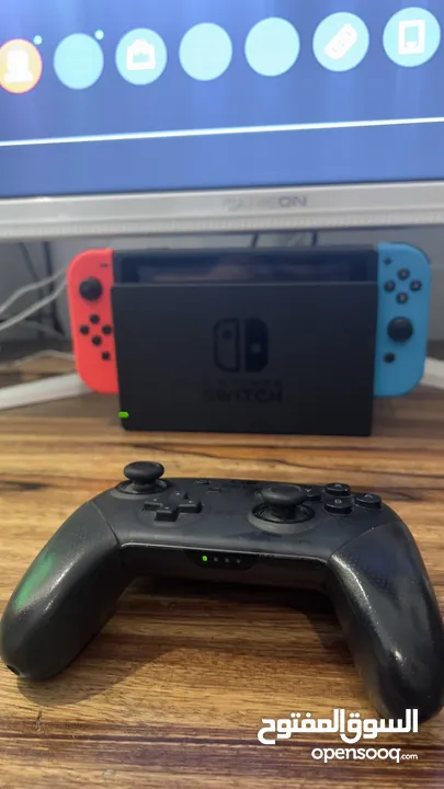 جهاز Nintendo switch استعمال بنت بحالة ممتازة مع pro controller واكسسوارات