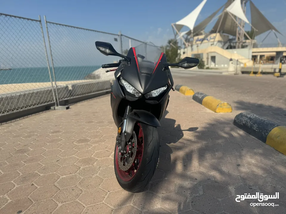 honda cbr 1000 rr