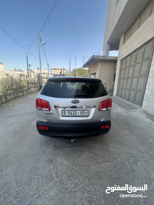 Kia sorento 2011 للبيع