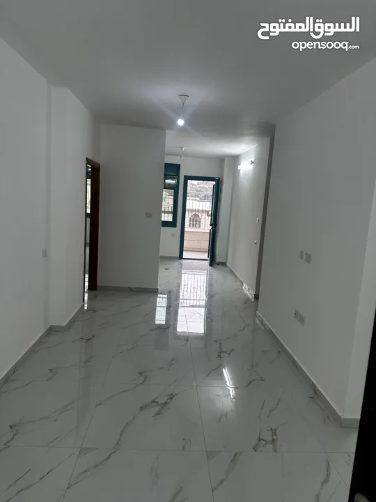 شقه بناء جديد