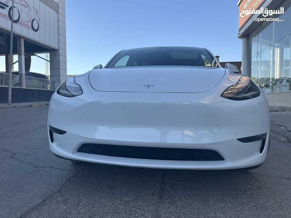 TESAL MODEL Y LONG RANGE DUILMOTOR 2023