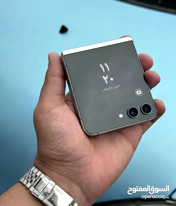 عرض خااص : Samsung Z flip 5 512gb بالذاكرة العملاقة هاتف نظيف جدا بحالة الوكالة و بأقل سعر لا يفوتك