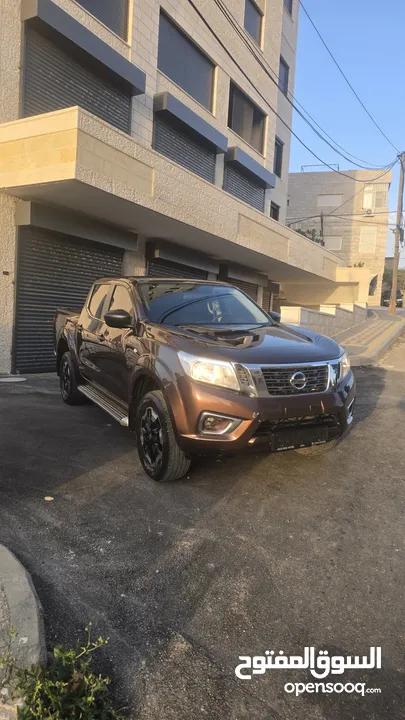 نيسان نافارا موديل 2020 ديزل 4×4 اوتوماتيك ماطور 2500 تيربو رخصه لشهر 7 الجيب بوضع الشركه عداد 35000