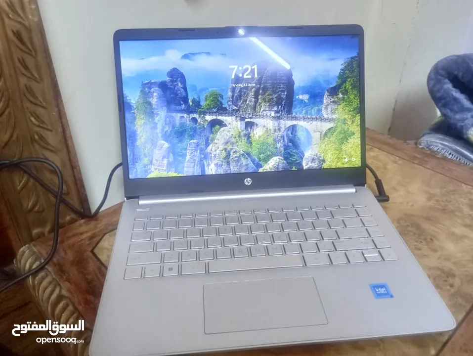 لاب توب hp شبه جديد