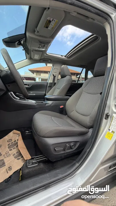 تويوتا RAV4 ترخيص 2023 محرك 2500 هايبرد  جير أوتوماتيك 296 حصان