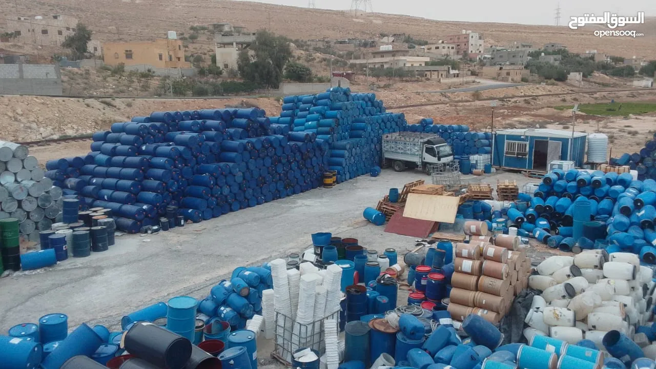براميل حديد بلاستيك جميع الأحجام والانواع بسعر الجمله