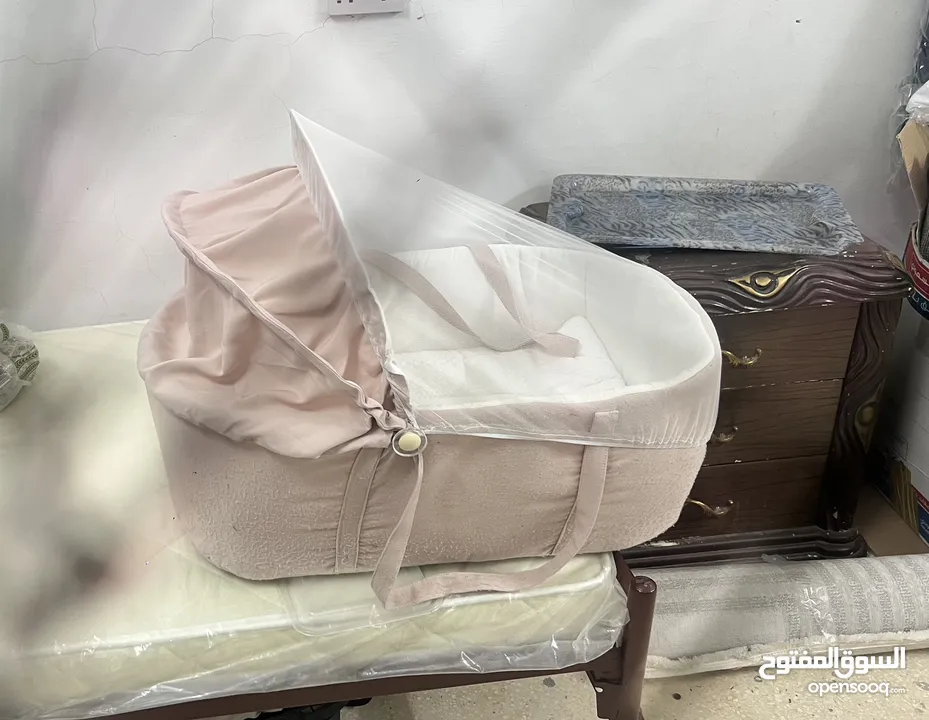 New born baby sleeping bed