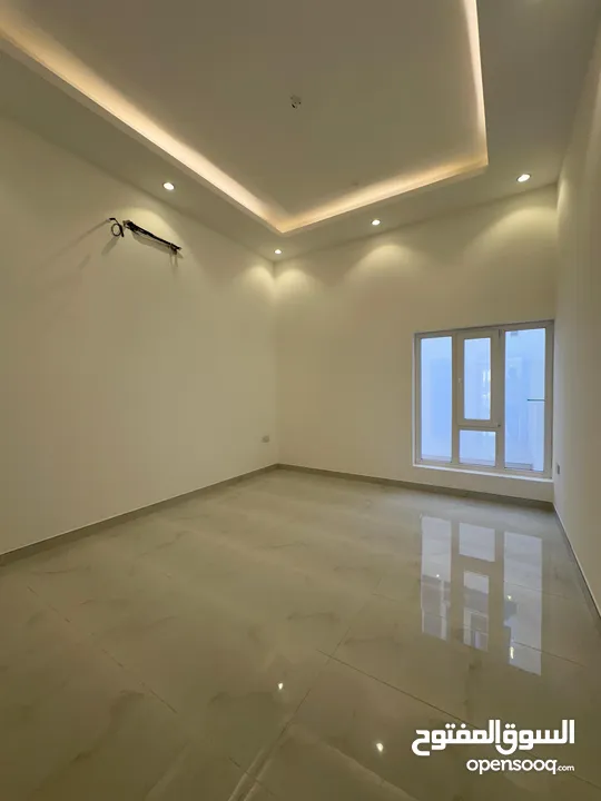 فيلا جديدة كلياً 5 غرف في العذيبة - Brand New 5BHK Villa in Azaiba