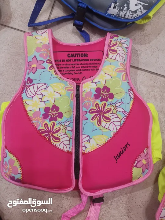 للبيع لايف جاكيت للأطفال Float vest for sale