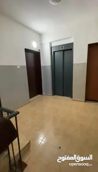 شقة للإيجار ثلاث غرف نوم بالطيره