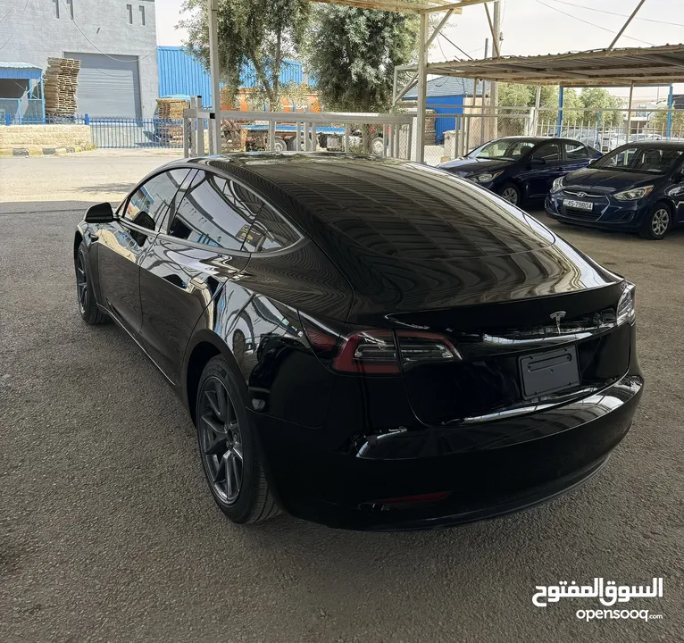 Tesla 3 stander plus 2023