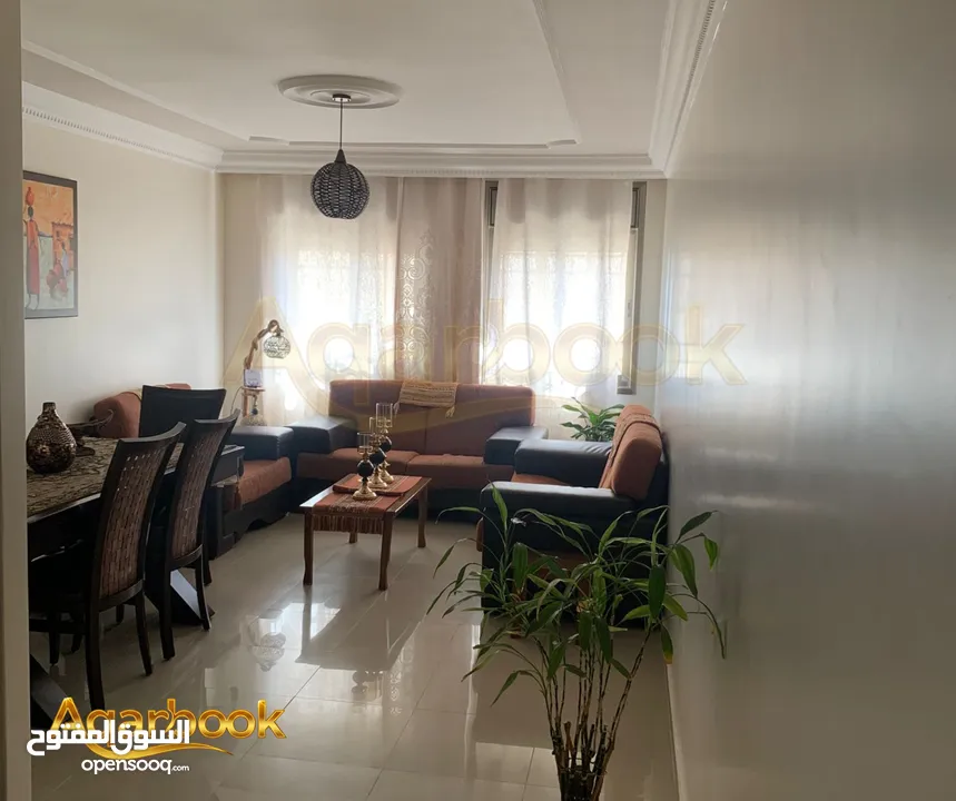 شقة مفروشة مميزة في الطيرة للايجار