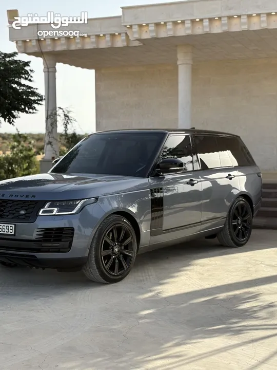 ‏Range Rover Vougue Autobiography Black edition plug in hybrid2020