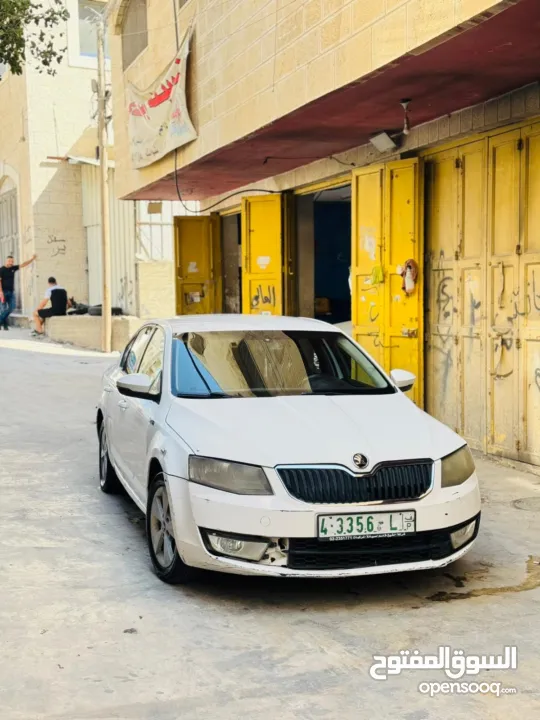 سكودا اوكتافيا موديل 2015 للبيع