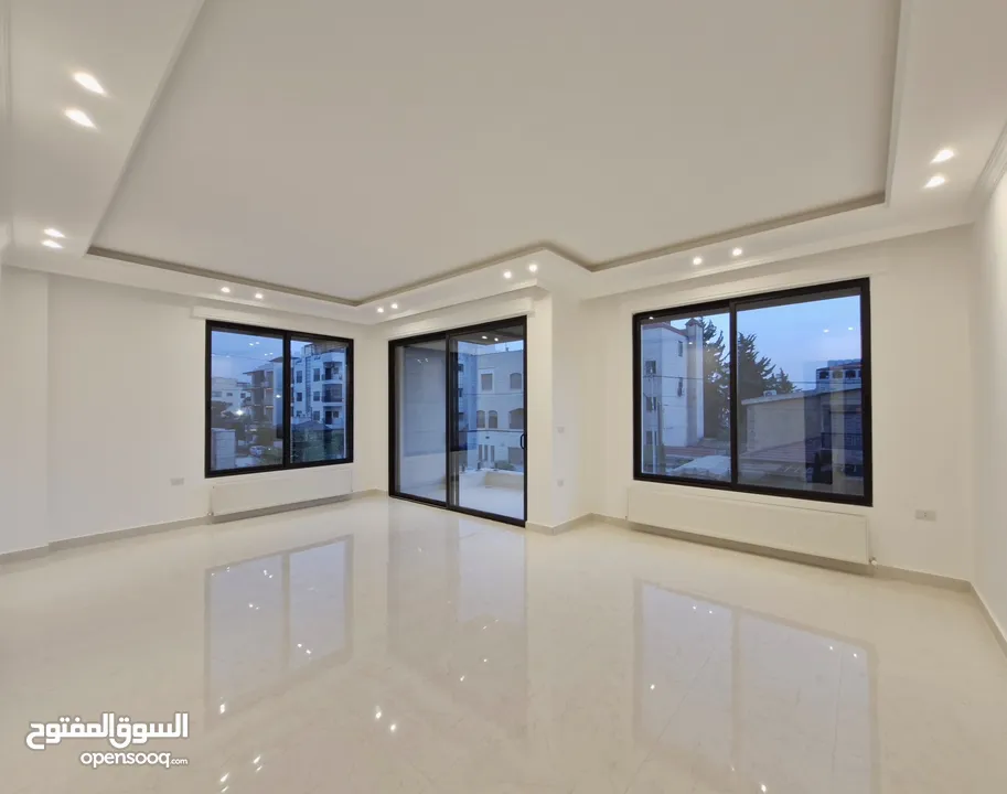 شقة طابق ثاني جديدة ،  مميزة ومطلة للبيع / مساحة (210 - 205 )m2 بأجمل مناطق ضاحية الامير راشد