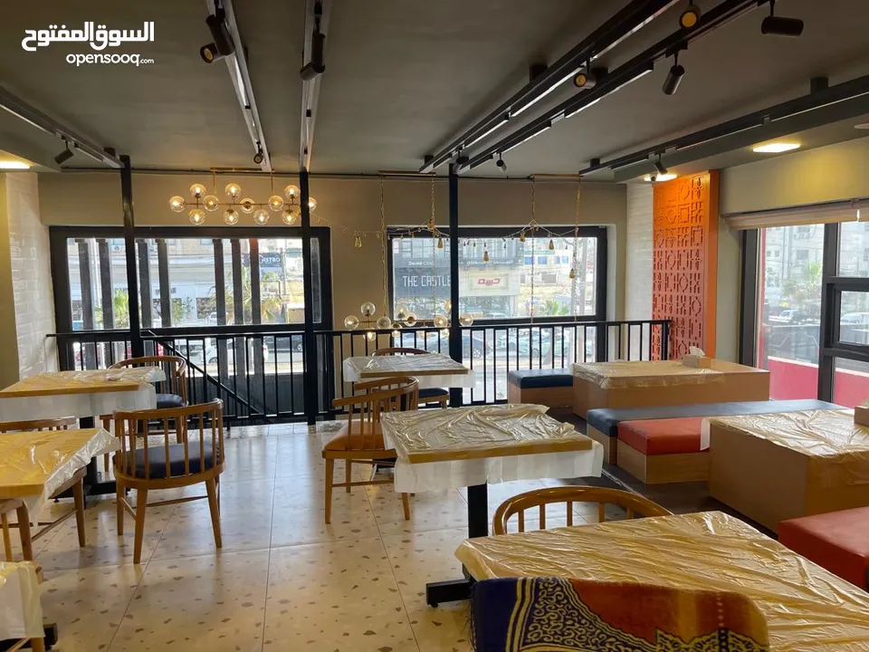 مطعم مأكولات يمنيه للبيع مع معدات كاملة في شارع الإذاعة بجانب بن العميد