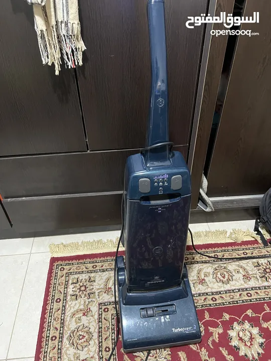 مكنسة كهربائية HOOVER turbo power 2 بحالة جيدة