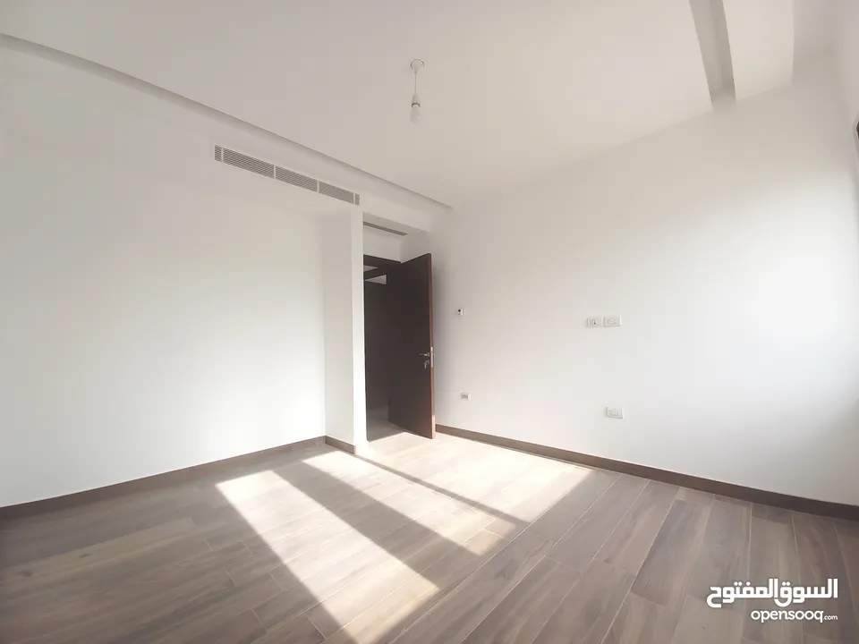 Unfurnished Apartment For Rent In 4th Circle  ( Property 35886 )-174821880