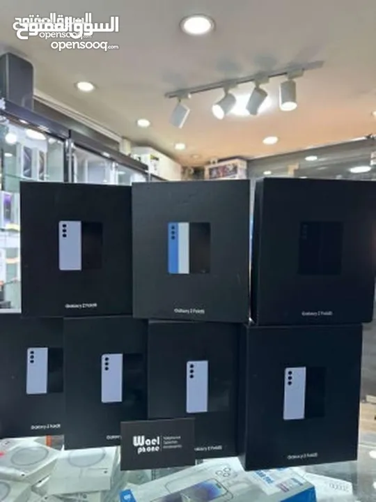 SAMSUNG Z FOLD 5 الجديد بكفالة الوكيل الرسمي في الاردن