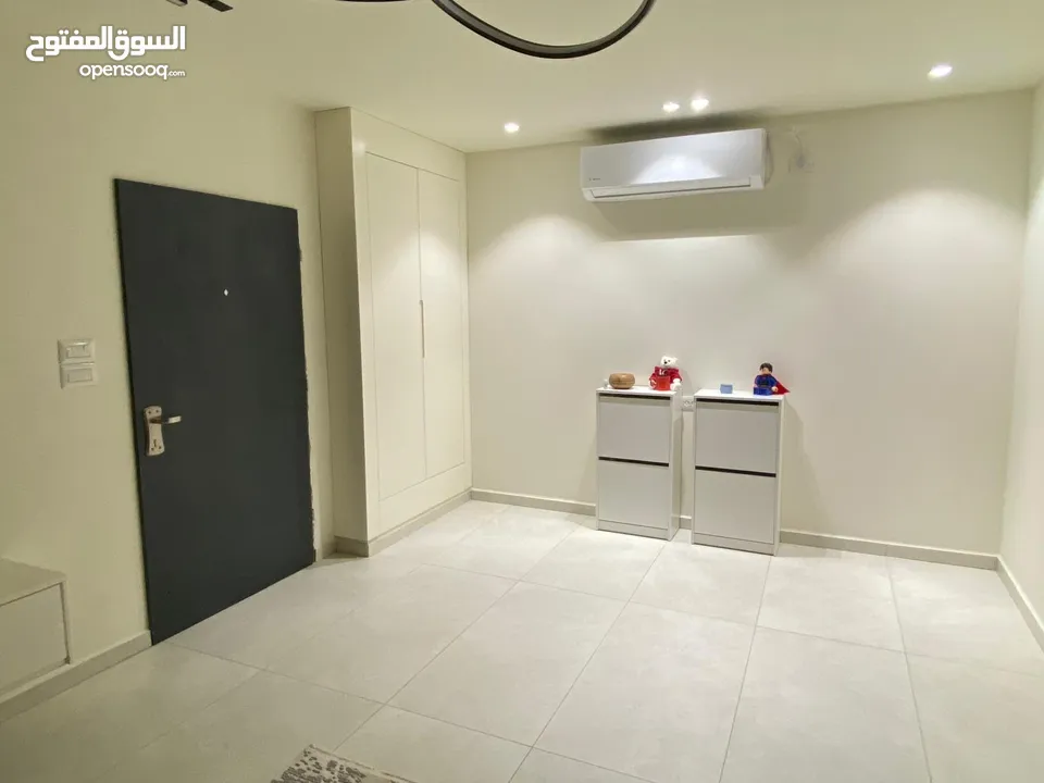 شقه للبيع في بيرزيت