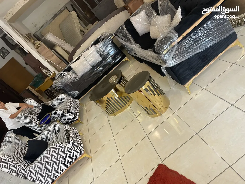 نشتري الاثاث المستعمل والاجهزه الكهربائيه والرياضيه والمكاتب والمطابخ بافضل سعر  ( معرض السمهوري )