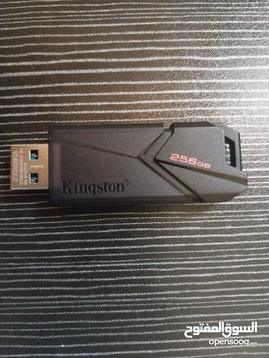 فلاش ذاكرة تخزين نوع Kingston  256GB