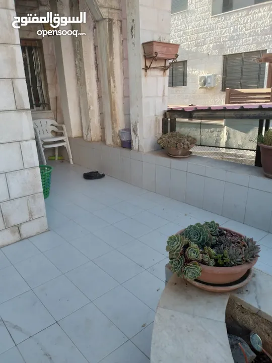 فيلا دوبلكس للبيع في ام اذينة الغربي ref : 14351