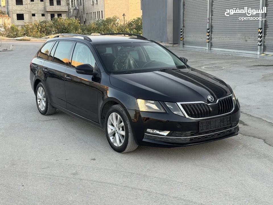سكودا اوكتافيا 2019/18 اتومات