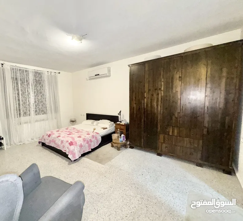 شقة مميزة في عمارة مميزة