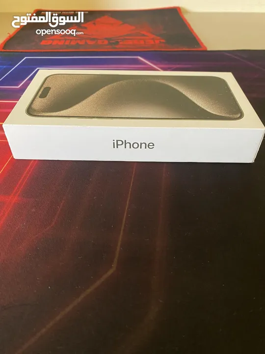 ايفون 15 برو 256 جيجا( iPhone 15 Pro 256 GB) .. جديد كرتونة سعر مميز ..4900 شيكل ..