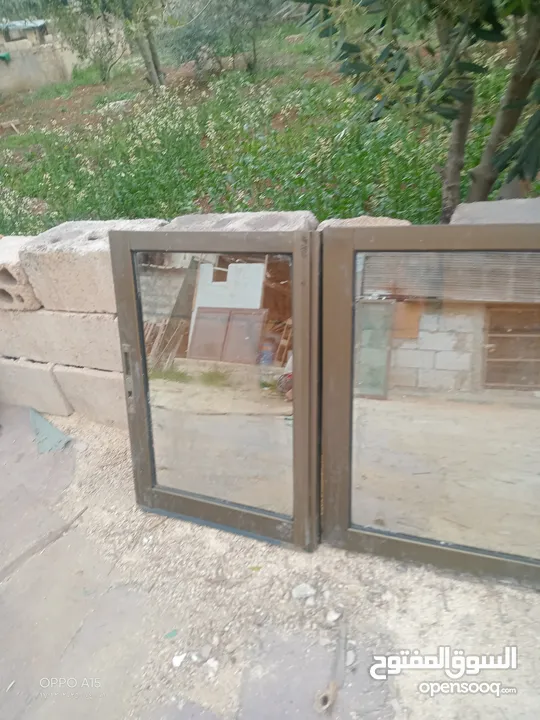 بوابات حديد وشبابيك وشبكات ومناخل للبيع