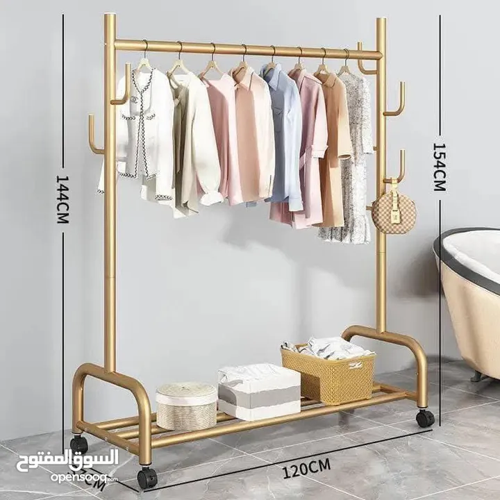 ستاند الملابس والاحذية  الذهبي مصنوع من المعدن القوي ضد الصدأ  يتسع لكمية كبيرة جدا من الملابس