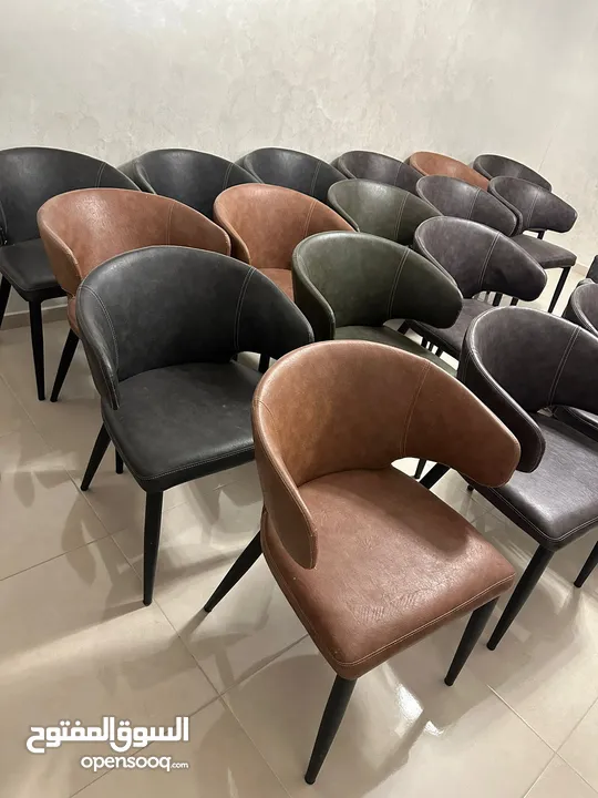 عدة محل كوكتيل كاملة مع طاولات وكراسي للبيع