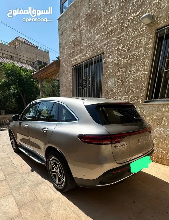 مرسيدس EQC 400 موديل 2022 - عداد 14 ألف كم فقط - بحالة الوكالة-البيع لظروف السفر
