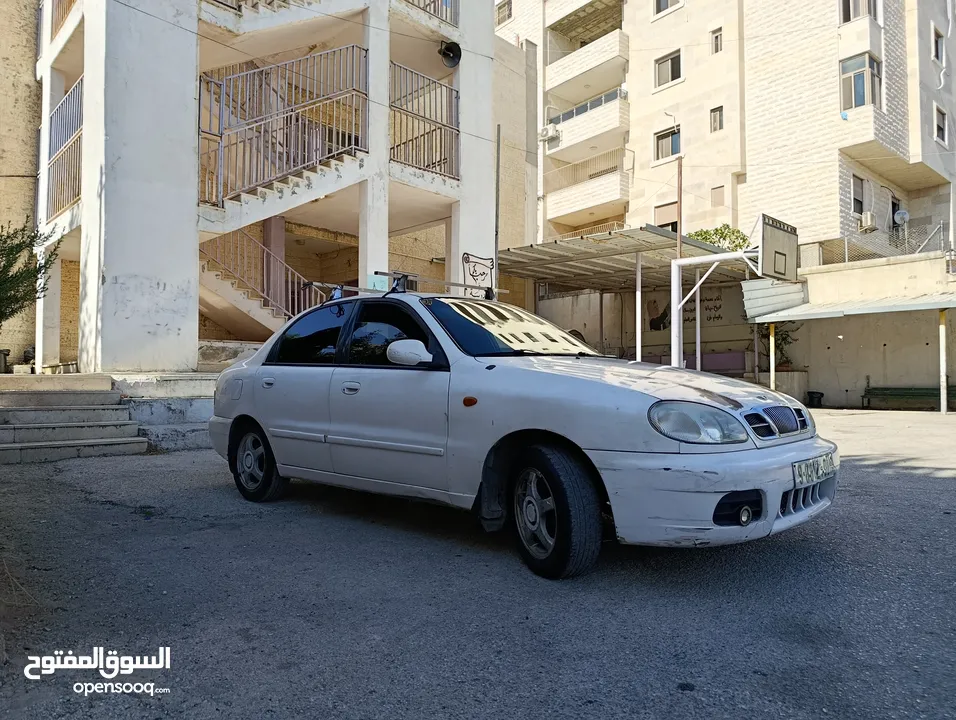 دايو لانوس 2002