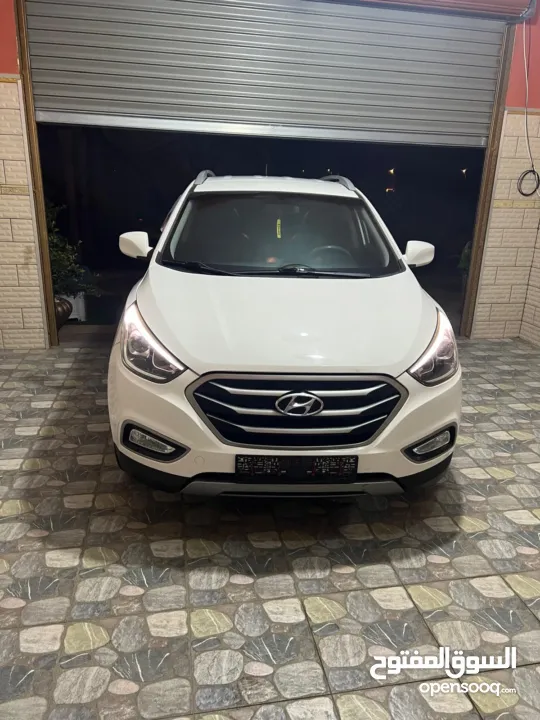 جيب توسان 2014 بوية شركة ولا غرام دهان حبة مميزة بكل تفاصيلها ايد 1 عداد حقيقي ب النايلون فعلي