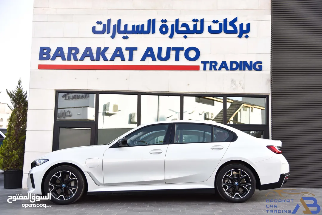 بي ام دبليو الفئة الثالثة i3 eDrive 40L كهربائية بالكامل 2023 BMW i3 eDrive 40L EV M Power Kit – Ful