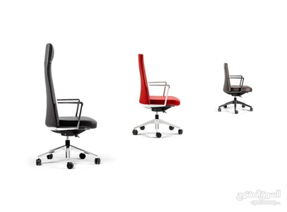 بففات تركية وكراسي اسبانية وتركية (جديدة)  (NEW) KELEBEK/ ACTIU