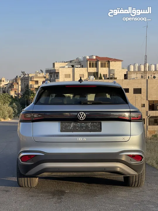 استعمال الاردنID.4 X PRO 2022 ماشية 24 ألف