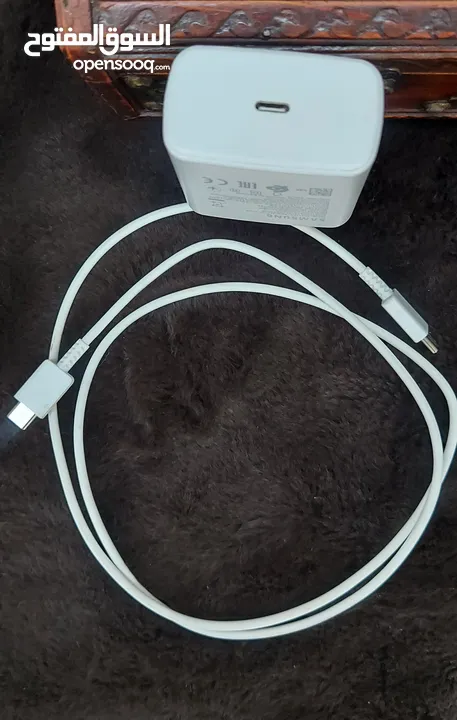 شاحن سامسونج أصلي سريع جدا super fast charge عظمة كبيرة مدخل تايب سي مع وصلة اصلية