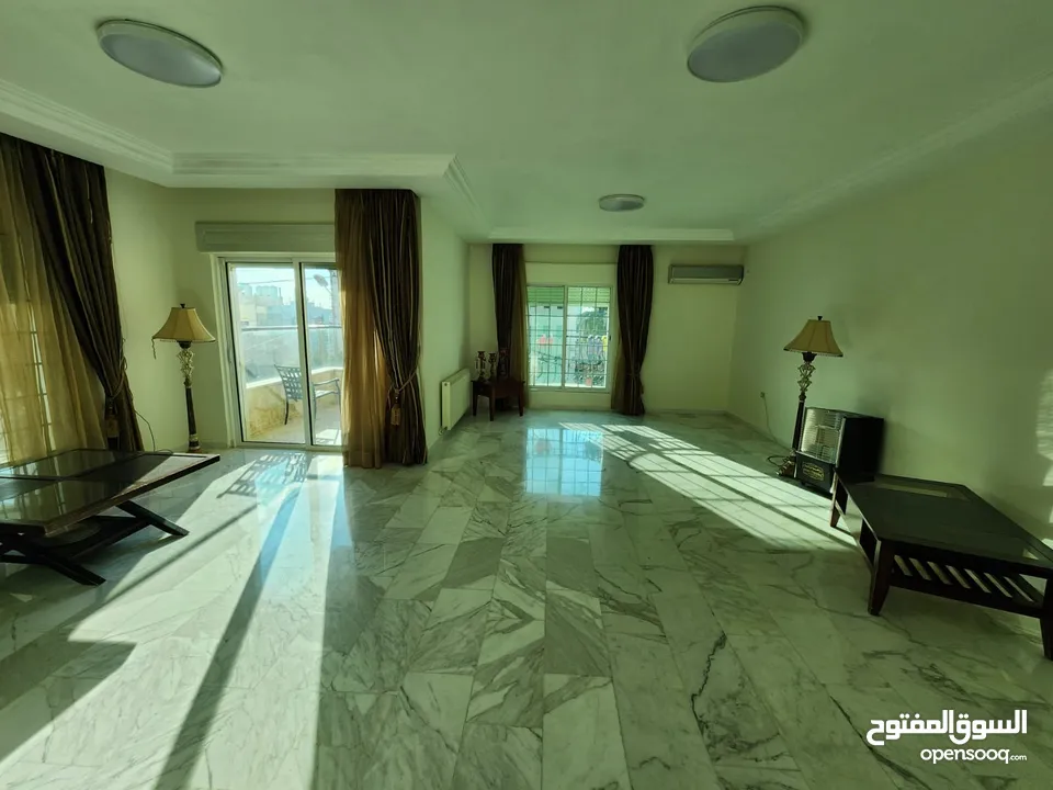 شقة مفروشة للإيجار في دير غبار - ref : 14442