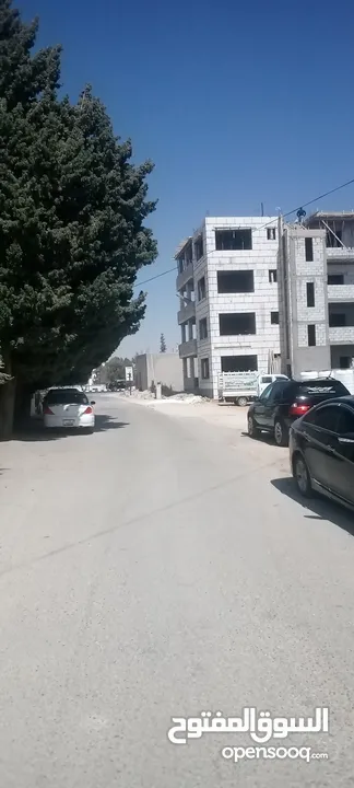 شقه للبيع في مؤته