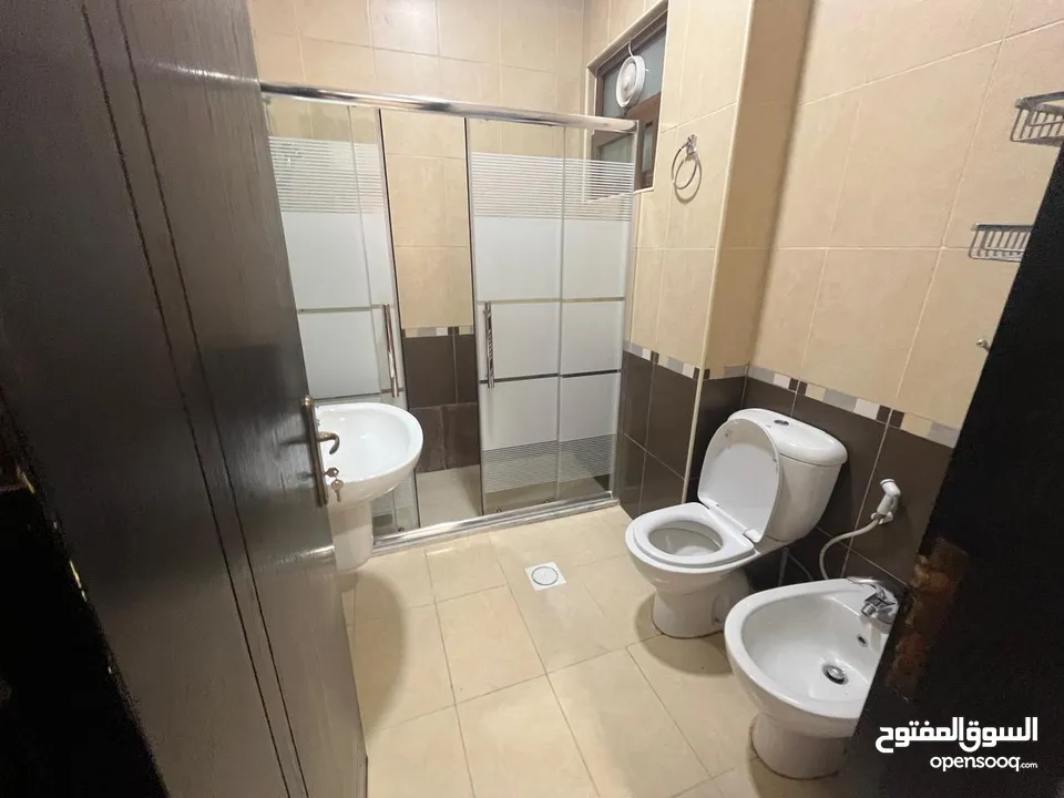 شقة مفروشة للايجار في عبدون  ( Property 40400 )-175064280