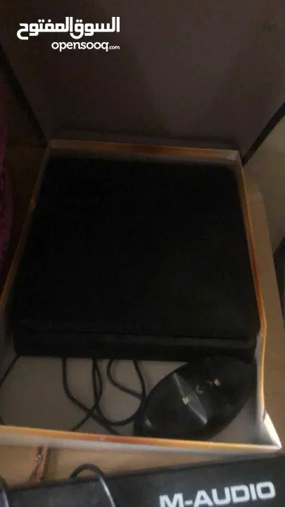 بلاي ستيشن 4 اسود سلم