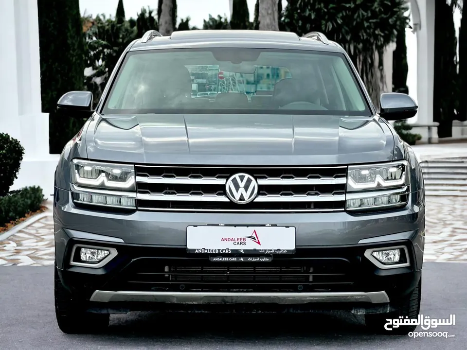 AED 1,220 PM  VOLKSWAGEN TERAMONT  SE  3.6 V6   EXCELLENT CONDITION  0% DOWNPAYMENT