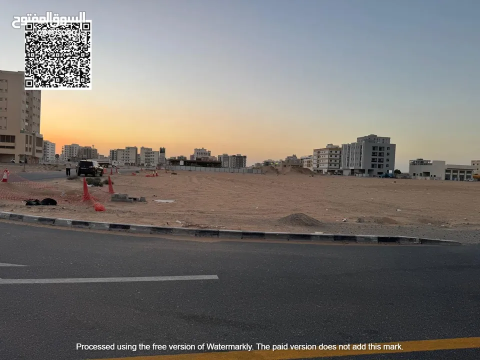 للبيع ارض سكنى تجارى الجرف 17 زاوية شارعين