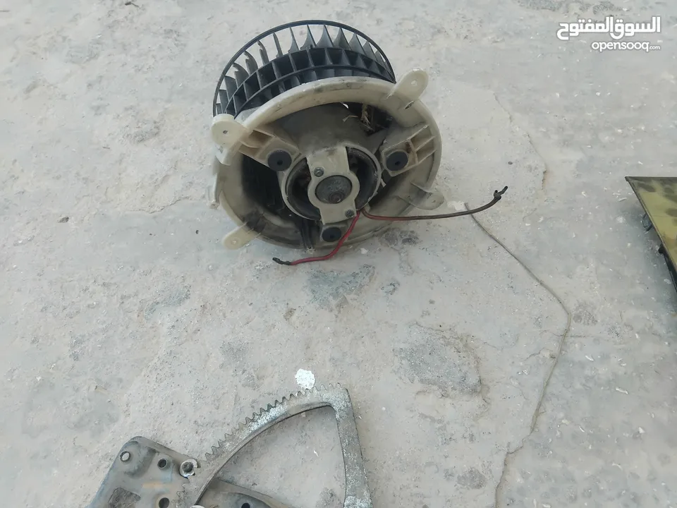 غرفة مارسيدس97 كراسي وبطانات ابواب