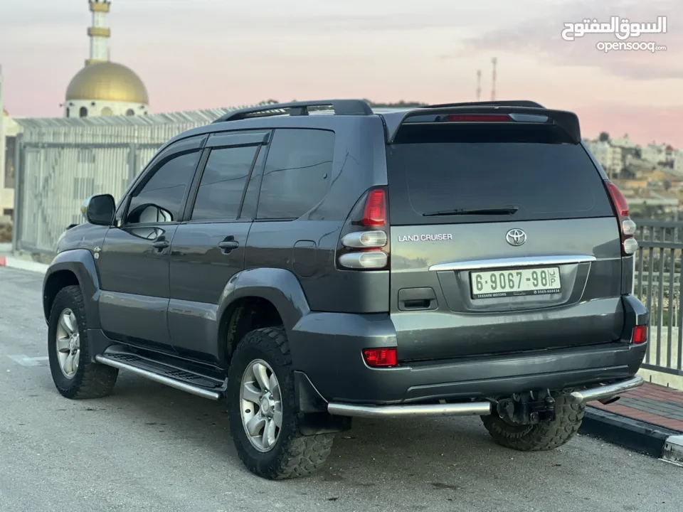 تويوتا لاند كروزر 2008