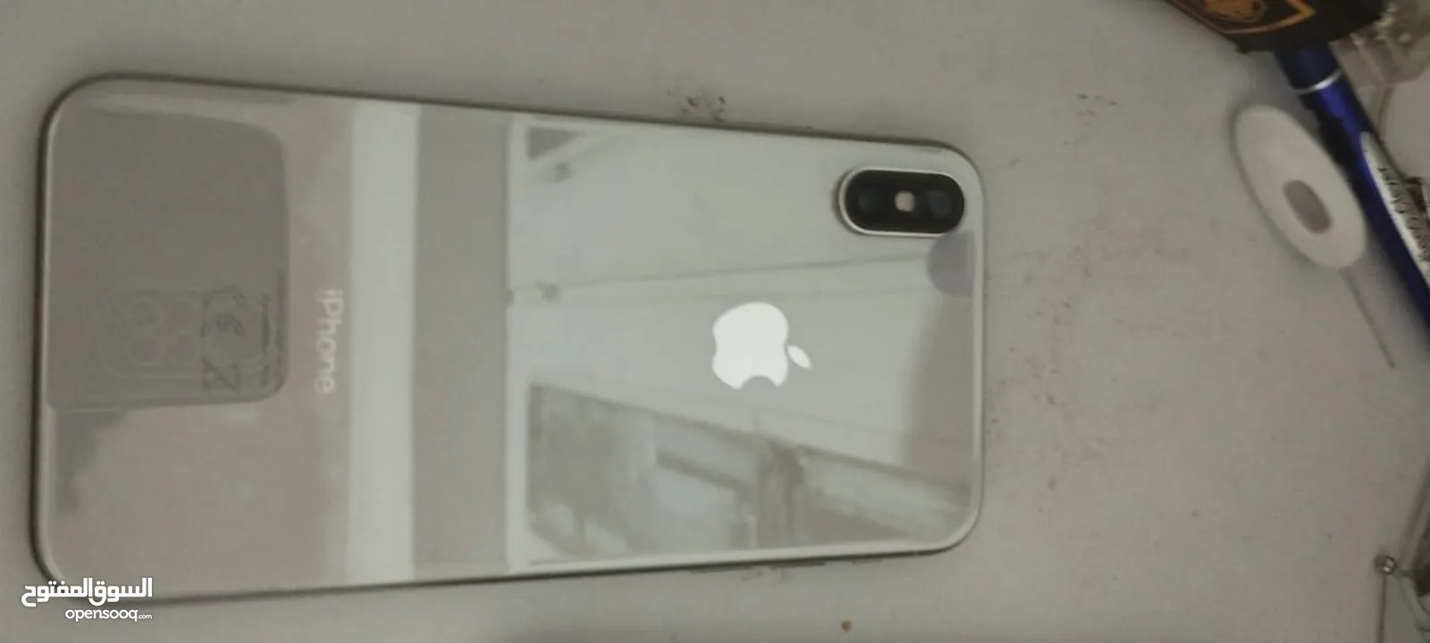 iPhone X للبيع