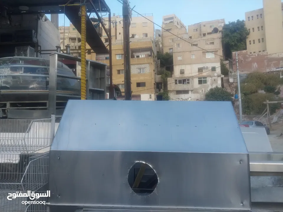 عده مطعم للبيع